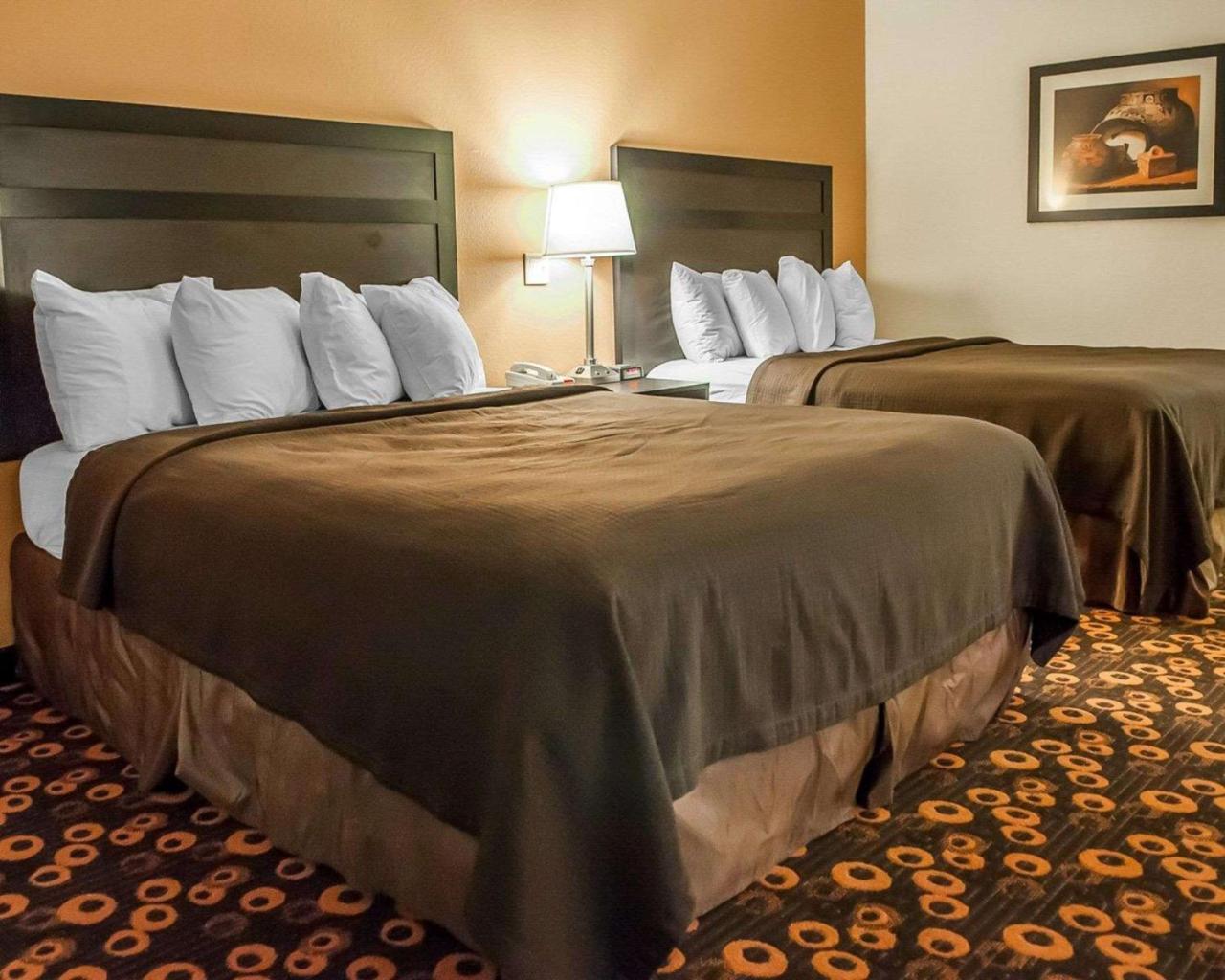 Econo Lodge Inn & Suites Santa Fe Bagian luar foto